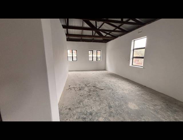 BUSINESS PROPERTY TO RENT IN SALT RIVER